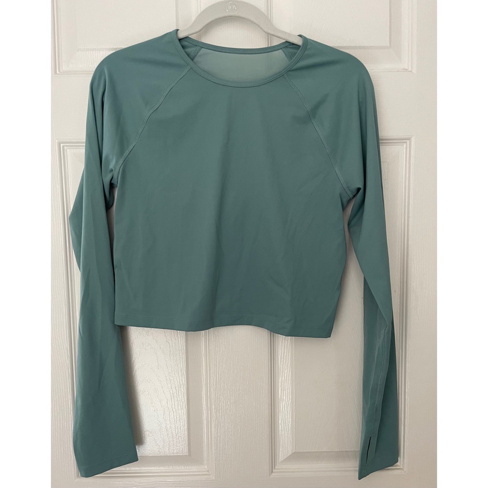 Old Navy Active- Crop top with sheer back